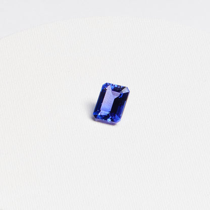 Emerald-Cut Tanzanite Loose Stone · 8.75ct