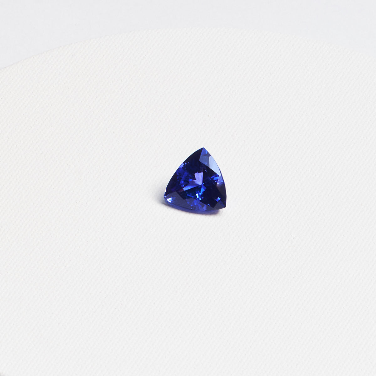 Trillion Tanzanite Loose Stone · 8.22ct