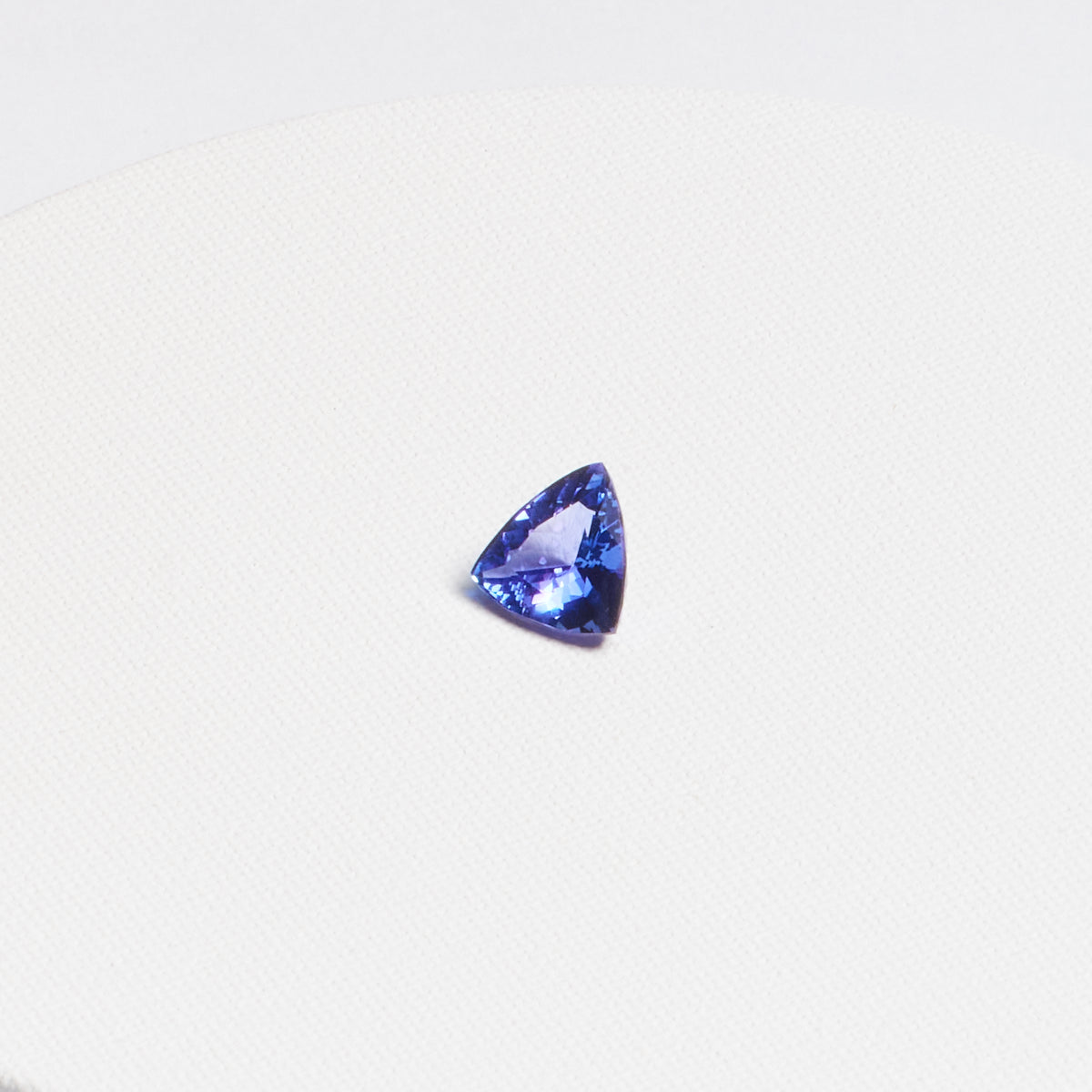 Trillion Tanzanite Loose Stone · 5.5ct
