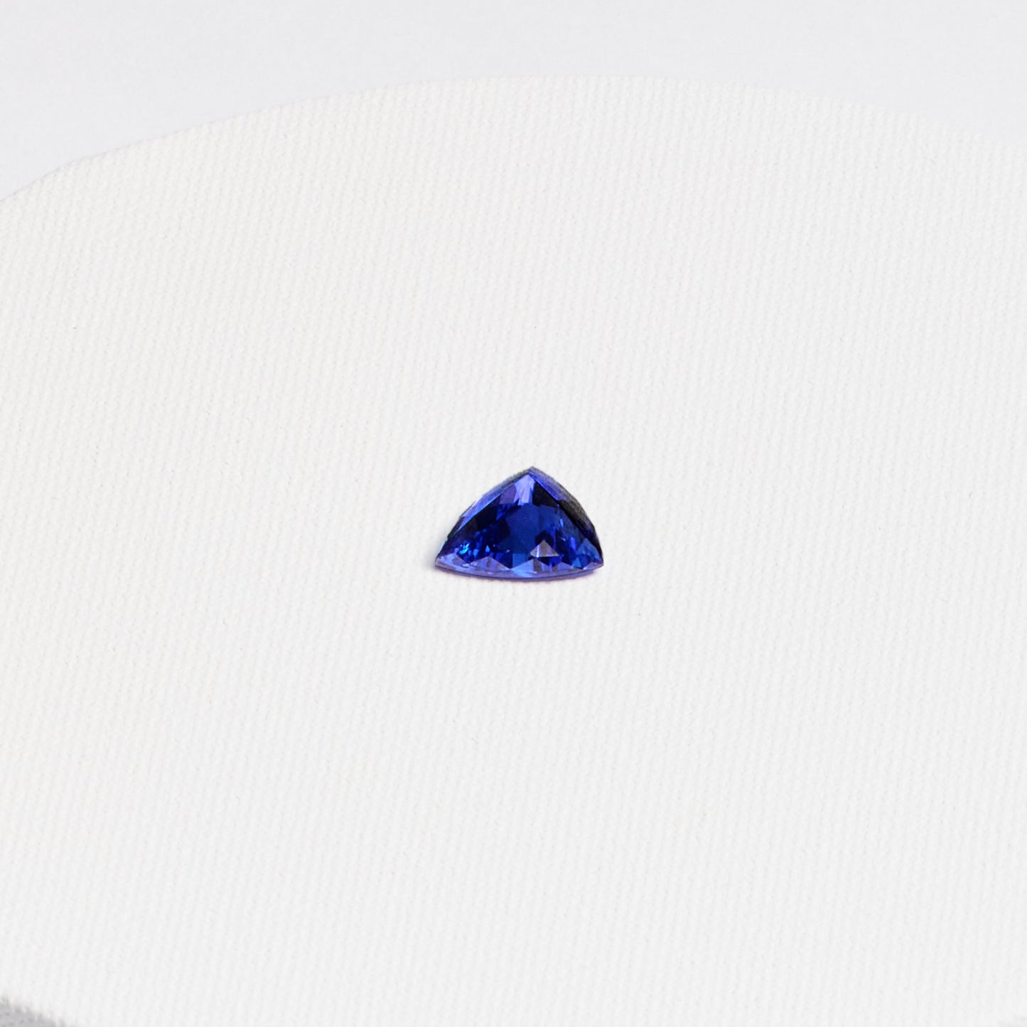 Trillion Tanzanite Loose Stone · 5.5ct