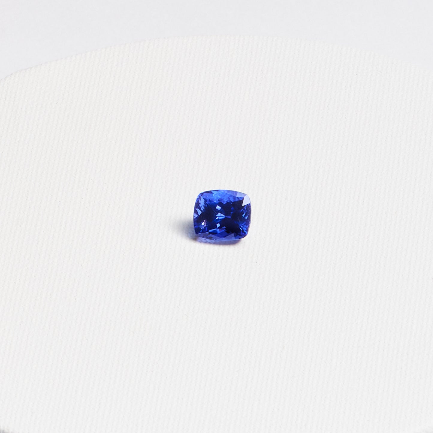 Cushion Tanzanite Loose Stone · 5.59ct
