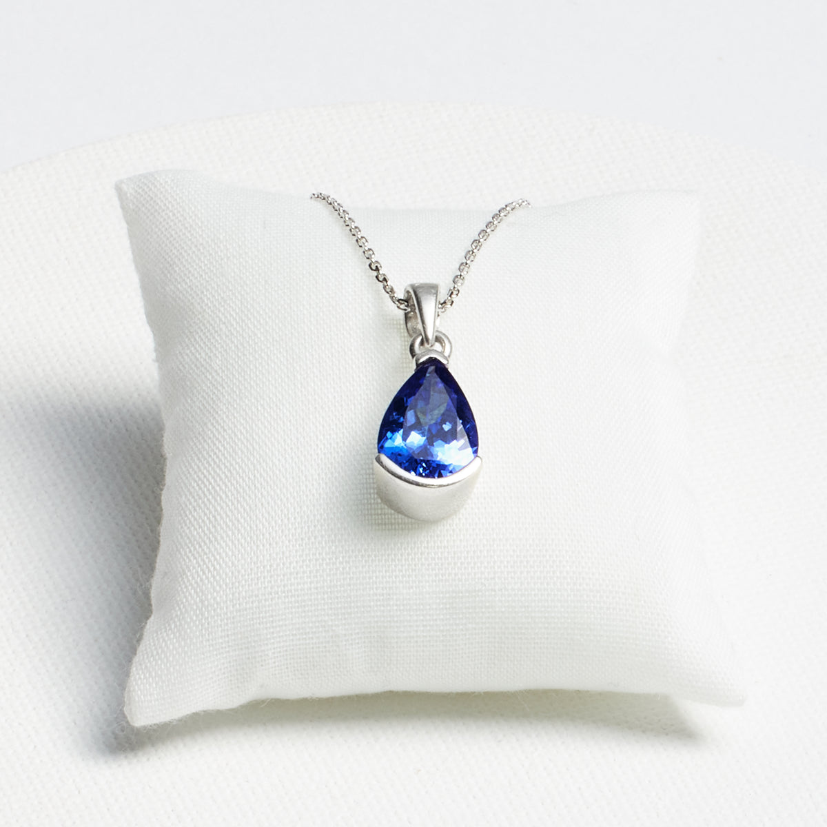 Semi-Bezel Teardrop Tanzanite Pendant · 2.97ct · Silver