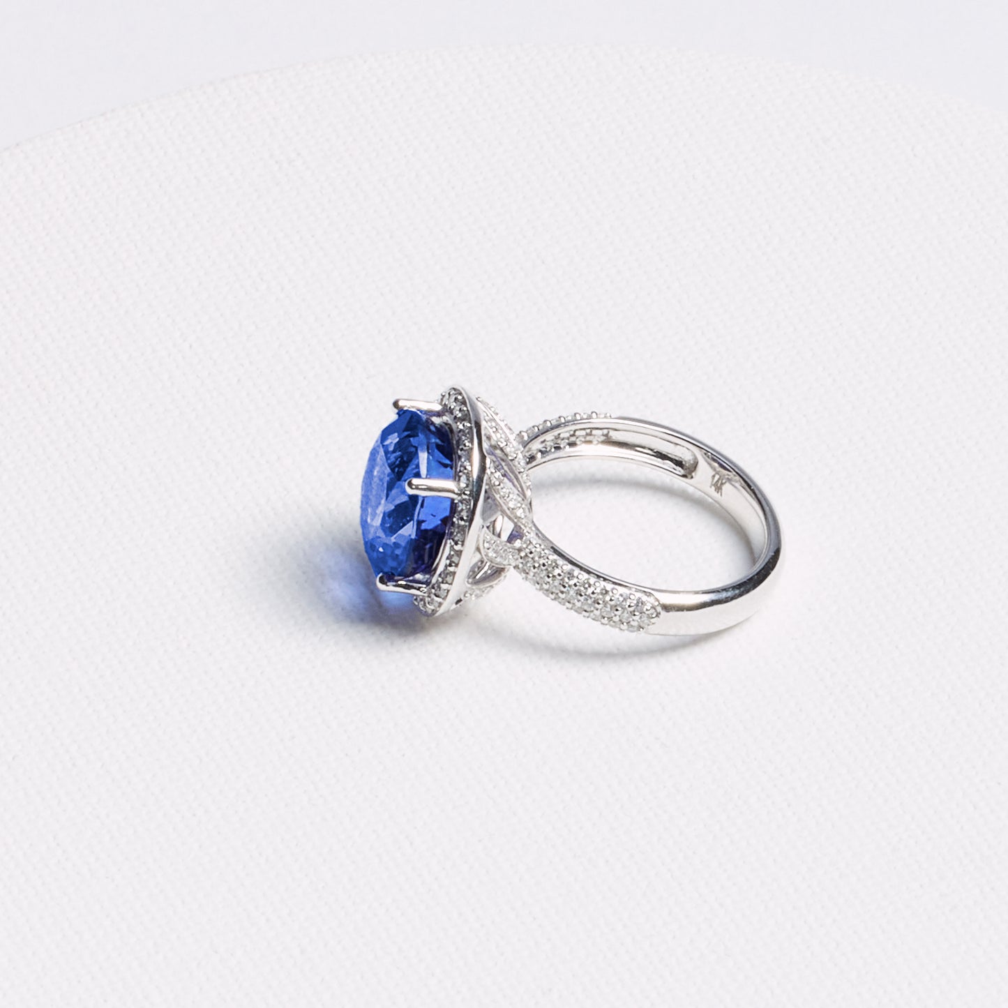 Round Tanzanite Halo Ring with Pavé Band · 8.43ct · 14K White Gold