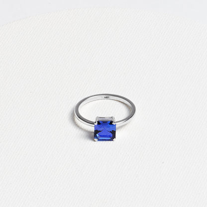 Cushion-Cut Tanzanite Ring · 1.56ct · 18K White Gold