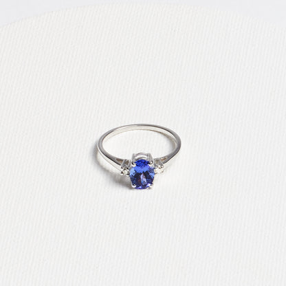 Oval Tanzanite Ring with Diamond Accents · 1.27ct · 14K White Gold