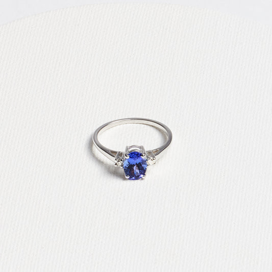 Oval Tanzanite Ring with Diamond Accents · 1.27ct · 14K White Gold