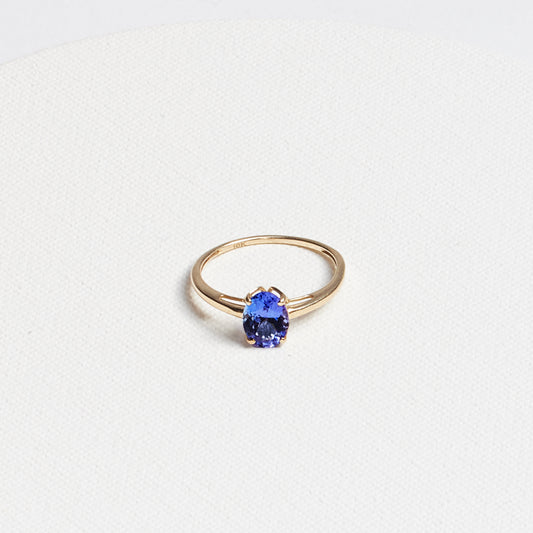 Oval Tanzanite Ring · 1.2ct · 10K Yellow Gold