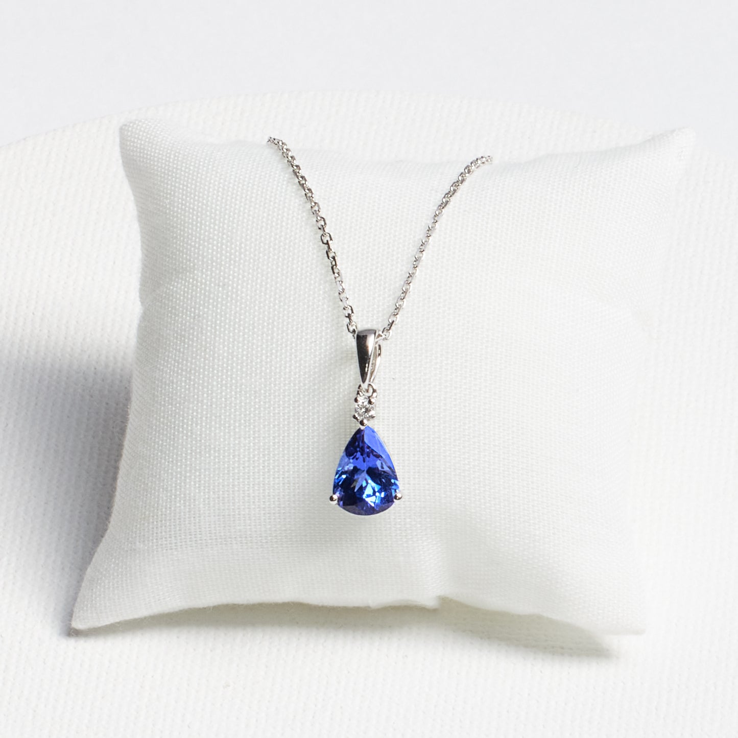 Teardrop Tanzanite Pendant with Diamond Accent · 1.09ct · 18K White Gold
