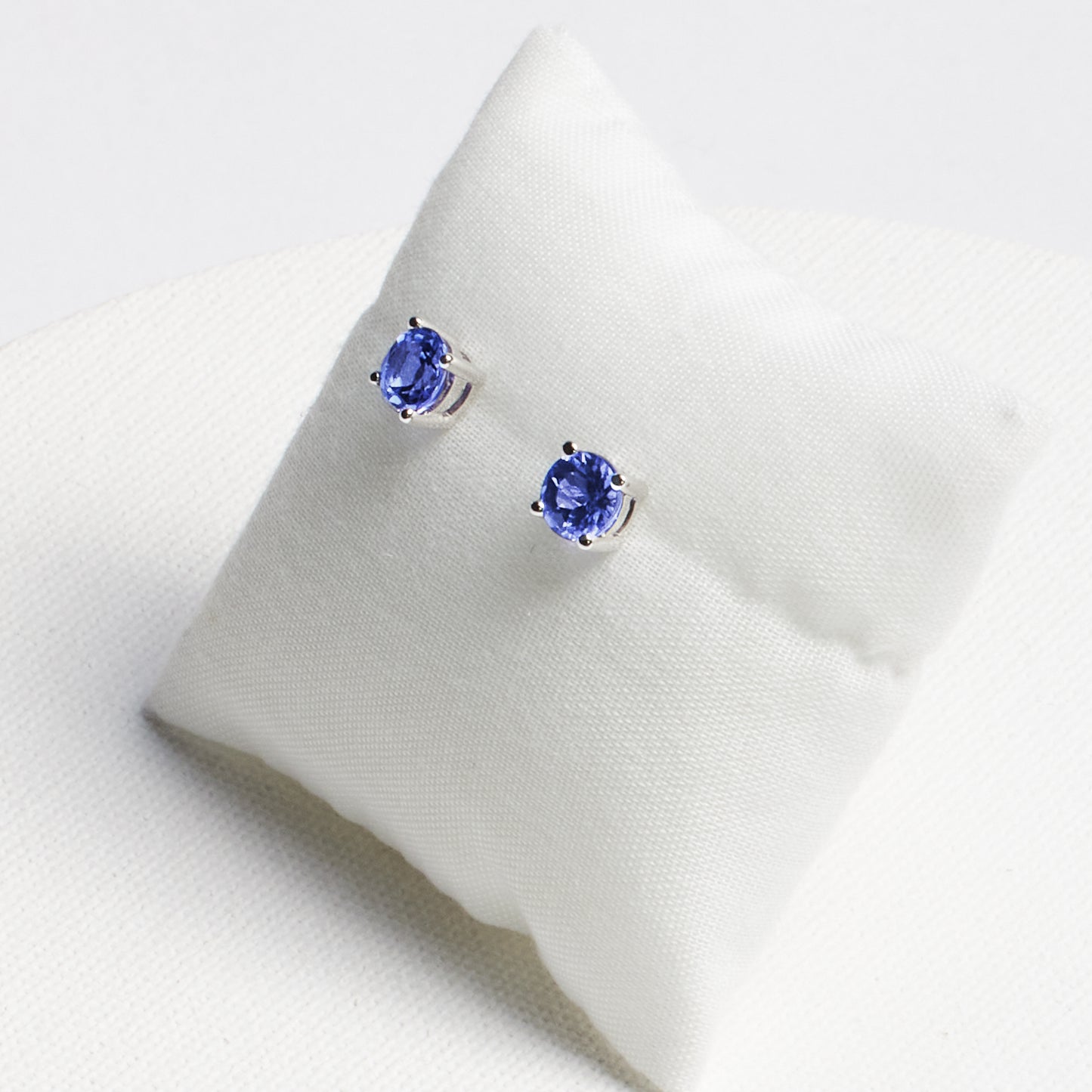 Round Tanzanite Stud Earrings · 1.48ct · 14K White Gold