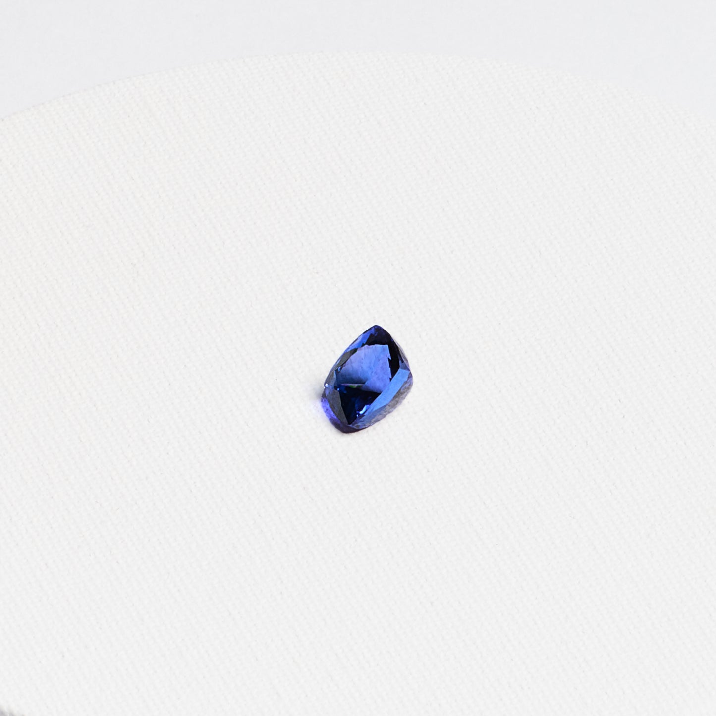 Cushion Tanzanite Loose Stone · 5.35ct